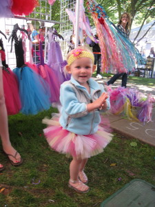 Featured #1 - Baby tutu in fusia, pink and yellow